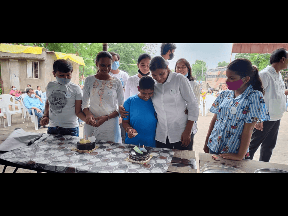 JayAmbe_cakecutting (1)